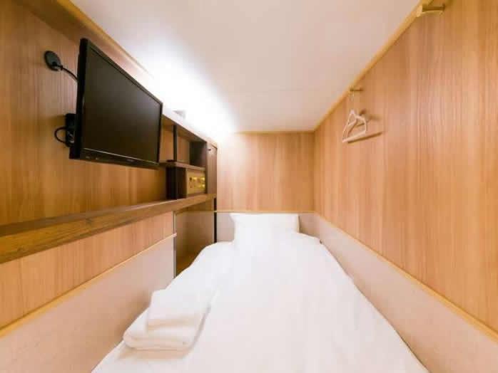 Cabin Inn Kyoto Sanjo Kawaramachi Buitenkant foto