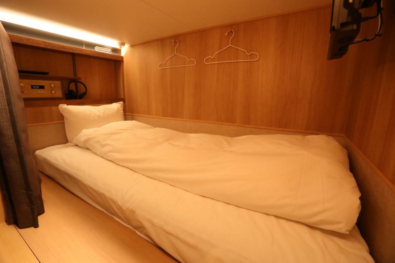 Cabin Inn Kyoto Sanjo Kawaramachi Buitenkant foto